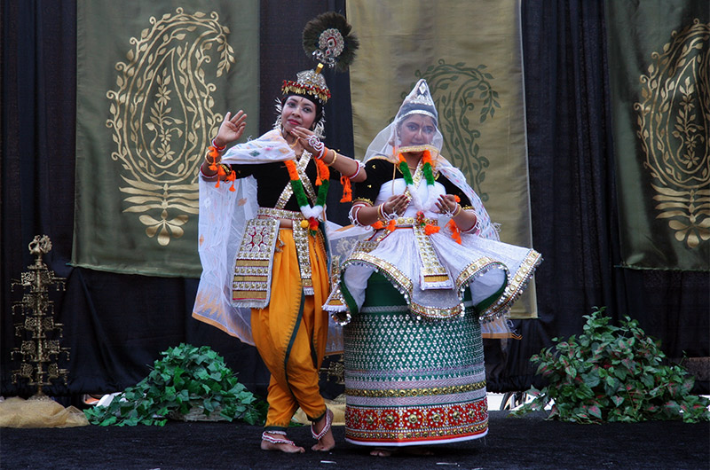 Two dancers performing at Discover India in downtown Phoenix, Arizona