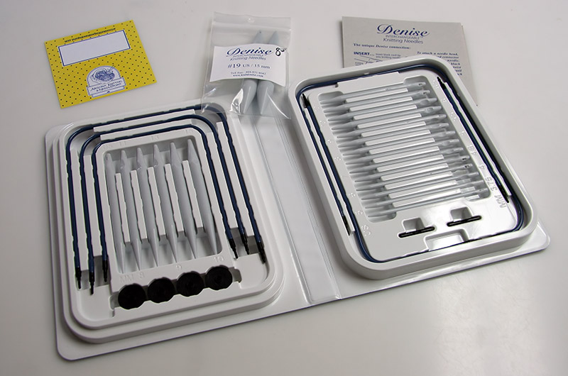 A set of knitting needles from Denise