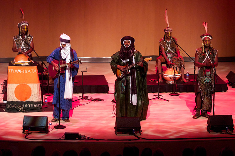 Etran Finatawa on stage at The Musical Instrument Museum in Phoenix, Arizona