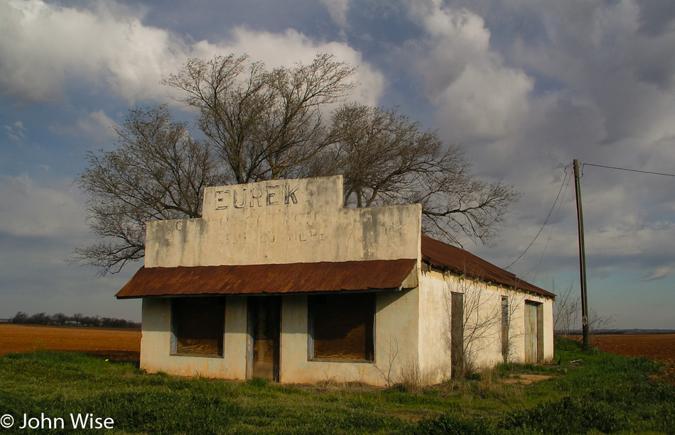 Roadside in Texas 2005