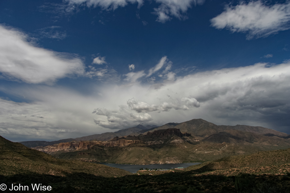 Beautiful vistas along the Apache Trail in Arizona