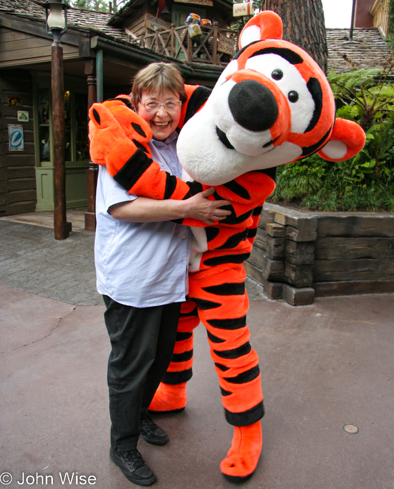 Jutta Engelhardt with Tigger at Disneyland in California