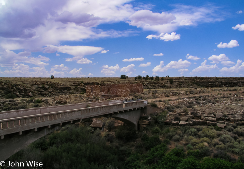 Two Guns, Arizona