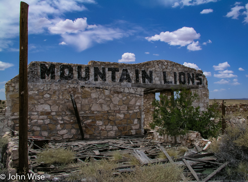 Two Guns, Arizona