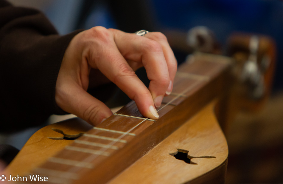 Mountain Dulcimer 