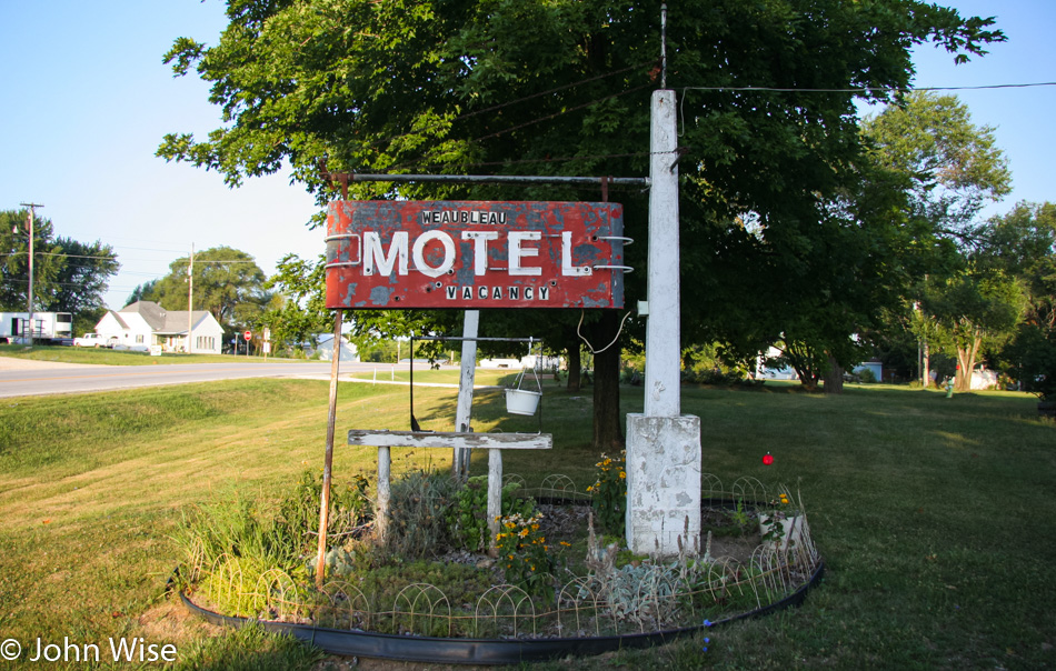 Weaubleau Motel in Missouri