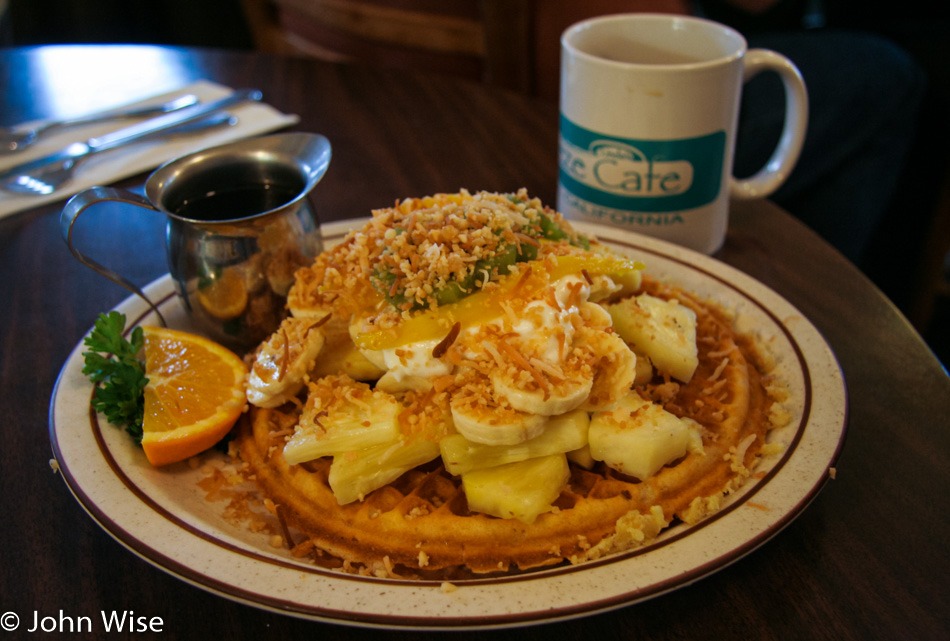 Linda's Seabreeze Cafe in Santa Cruz, California