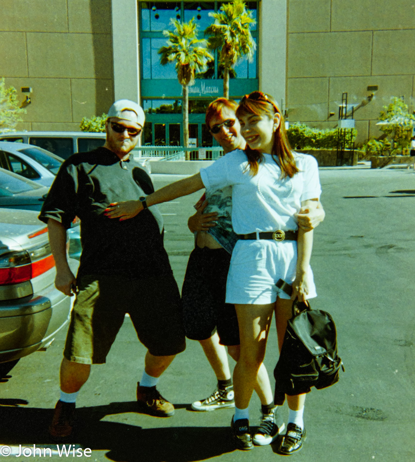 John Wise with Axel Rieke and Ruby Rieke in Scottsdale, Arizona