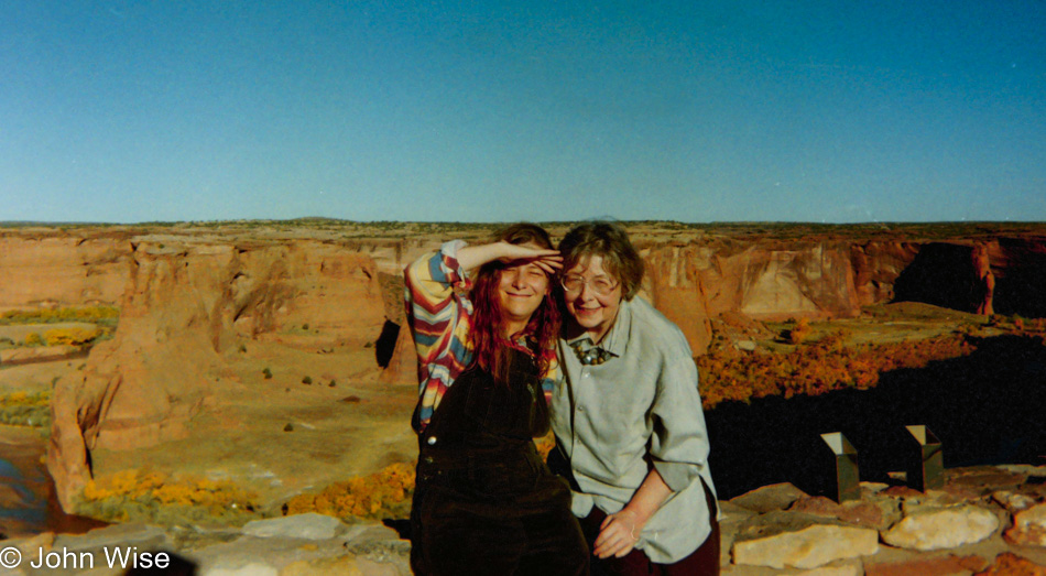 Caroline Wise and Jutta Engelhardt at Canyon de Chelly, Arizona