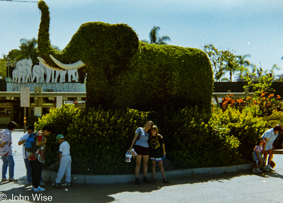 Caroline Wise and Jessica Wise at the San Diego Zoo in California