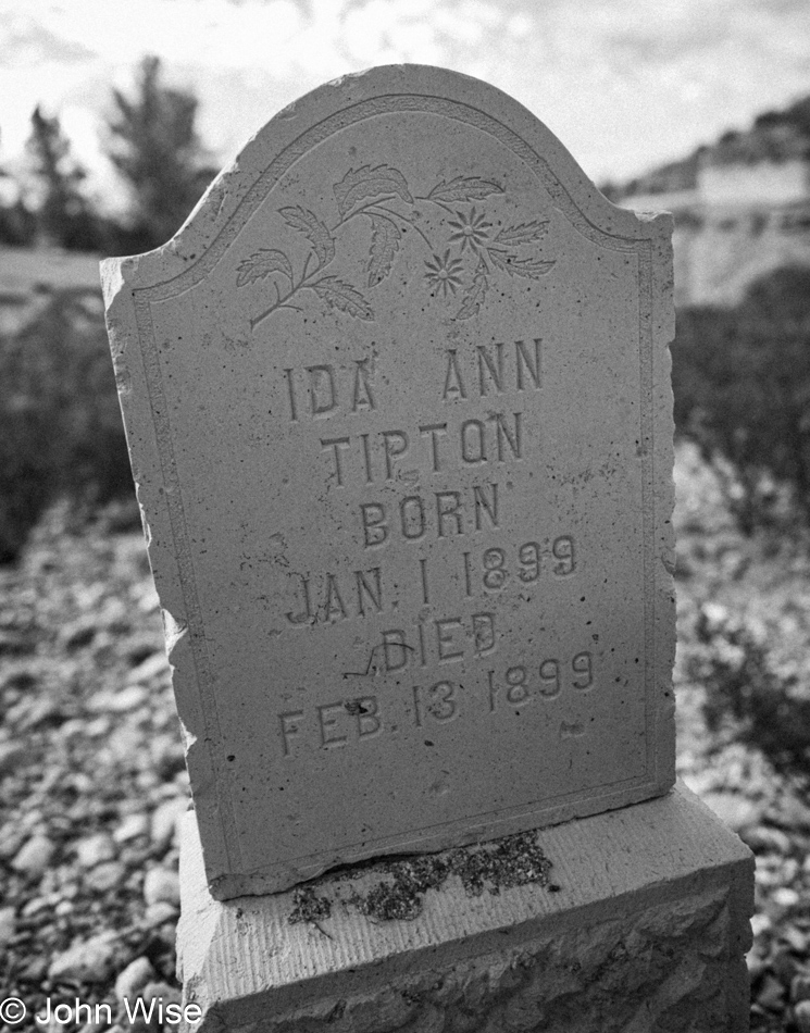 Tombstone for Ida Ann Tipton at the Old Cemetery in Duncan, Arizona