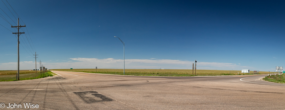 Intersections of US-83 and US-24 east of Colby, Kansas