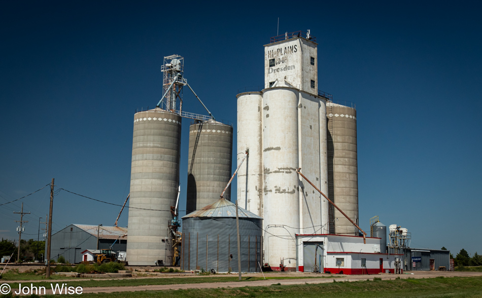 Grain silo in Dresden, Kansas